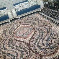 مبل راحتی ۷ نفره به همراه ۲عدد عسلی شیک در حد نو|مبلمان خانگی و میز عسلی|وحیدیه, |دیوار