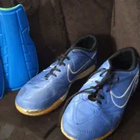 کفش فوتسال وساقبند