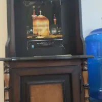 ساعت ایستاده سالن پزیرایی