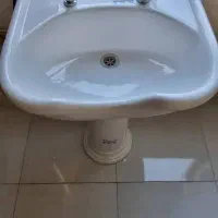 سرشور به همراه شیرآلات|لوازم سرویس بهداشتی|رشت, بوسار|دیوار