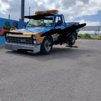 راننده امداد خودرو نیسان