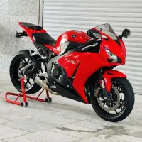 CBR1000مدل 2012