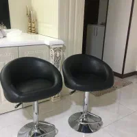 فروش دو‌عدد صندلی چرخ داره