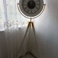 ساعت ایستاده سالم