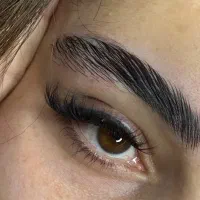 کاشت مژه و لیفت مژه و ابرو|خدمات آرایشگری و زیبایی|بروجرد, |دیوار