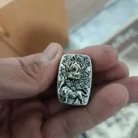 انگشتر شیرخورشید و تاج نقره