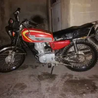 موتور ۱۲۵.|موتورسیکلت|بروجرد, |دیوار