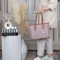 کیف رودوشی زنانه مارک