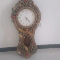 یک عدد ساعت شیک و سالم بدون گوچکترین خط و خشی