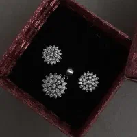 دستبند و نیم ست نقره ۹۲۵ عیار