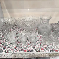 ظرف شیشه ای