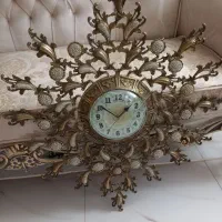 ساعت برنجی