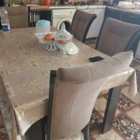 میز ناهارخوری