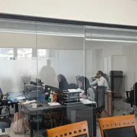 مسئول دفتر خانم و کارشناس بازرگانی