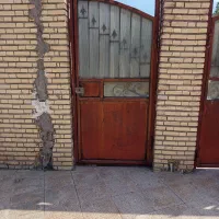 درب حیاط