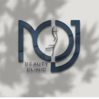 منشی کلینیک زیبایی