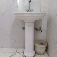 دستشور سفید سالم و شیر آب
