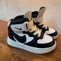 کتونی ساقدار بچگانه