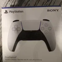 دسته ps5 سفید مشکی