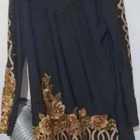 حراج ۱۰۰‌تومن هر کدوم