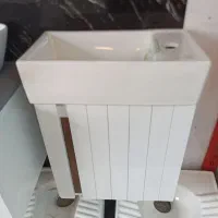 تولید انواع کابین روشویی pvc/ ایینه تاچ/روشویی|لوازم سرویس بهداشتی|مشهد, میعاد (شهرک غرب)|دیوار