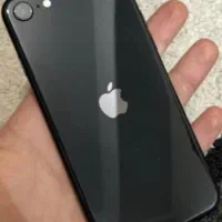 گوش آیفون se2020