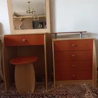 میز آرایش همراه دراور چهار کشو و صندلی
