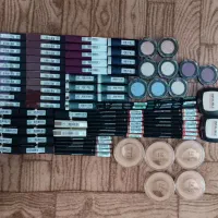 تعدادی لوازم آرایشی لورال و میبلین