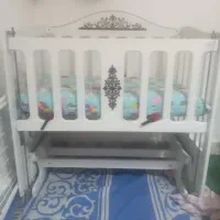 فروش صندلی ماشین مخصوص کودک با تخت کنار مادر|تخت و صندلی بچه|سنندج, |دیوار