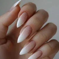 کاشت و ترمیم ناخن با آف ویژه