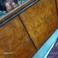 کنسول آنتیک(بوفه)،چوب گردو،قدمت بالای صد سال|بوفه، ویترین، کنسول|یزد, |دیوار