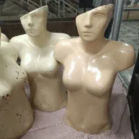 مانکن لباس نیم تنه