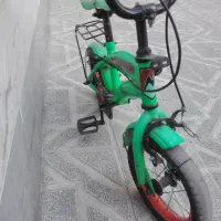 دوچرخه 12|دوچرخه، اسکیت، اسکوتر|قدس, شهر‌قدس|دیوار