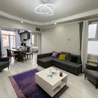 ۷۵ متر دو خواب رو به نور دستغیب شرقی