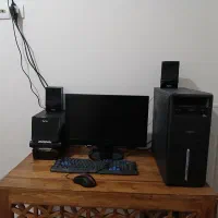 کیس و مانیتور