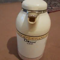 یک عدد فلاسک یک لیتر و ۶۰۰ میلی لیتر