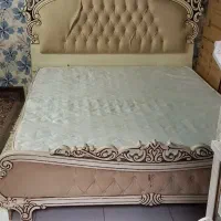مبل وتخت