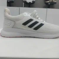کفش Adidas سبک، شیک، مناسب ورزش و استایل روزمره|کیف، کفش، کمربند|فولادشهر, B1|دیوار