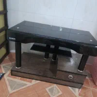 زیر تلوزیون