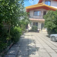 سوئیت  یک خوابه تمیز طبقه هم کف