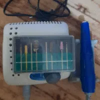 لوازم کاشت ناخن‌ سوهان برقی  یو وی و 70عدد لاک ژل