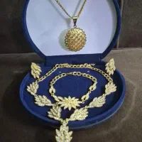 ست و نیم ست گردنبند