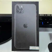 ۱۱ پرو ۵ تومن مژدگانی یابنده