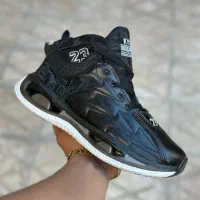 کتونی ساقدار