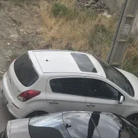 هیوندا i20