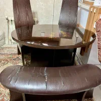 میز نهارخوری چهارنفره