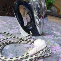 اتو لباس قدیمی