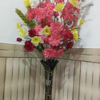 ۱۴ شاخه گل همراه با گلدون،دستبند طلا روس