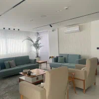 یک منزل کامل و زیبا با قیمت استثنایی|مبلمان خانگی و میز عسلی|شیراز, دکتر حسابی|دیوار