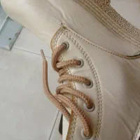 بوت نیم زیپ استخوانی|کیف، کفش، کمربند|اصفهان, فرودگاه|دیوار